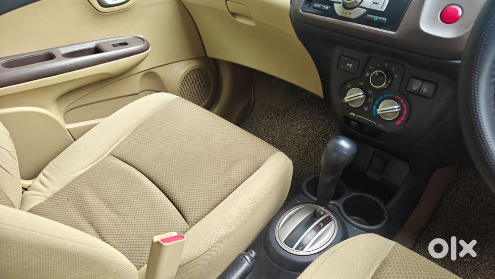 Honda Brio S At, 2013, Petrol