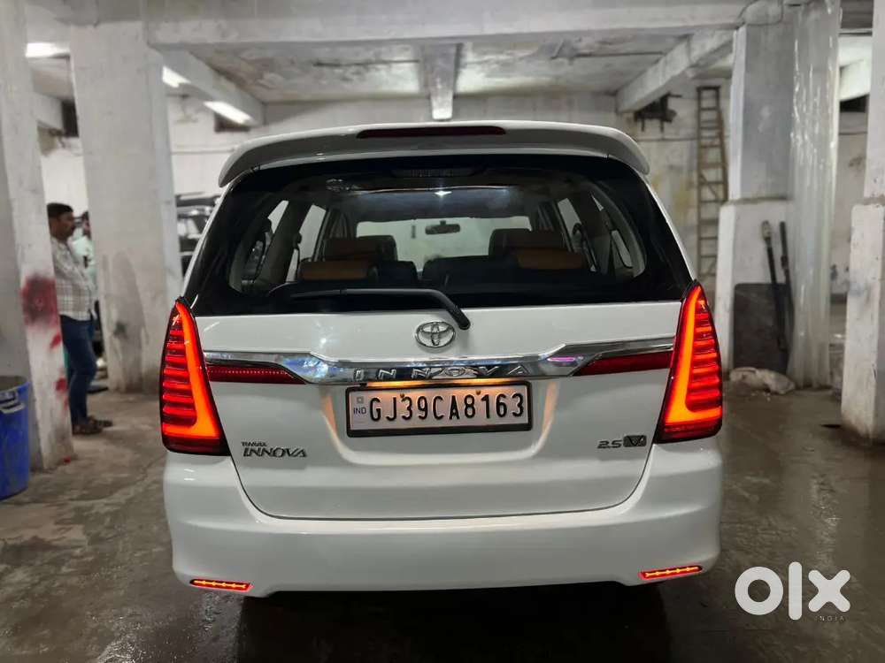 Toyota Innova 2016 Diesel Well Maintained