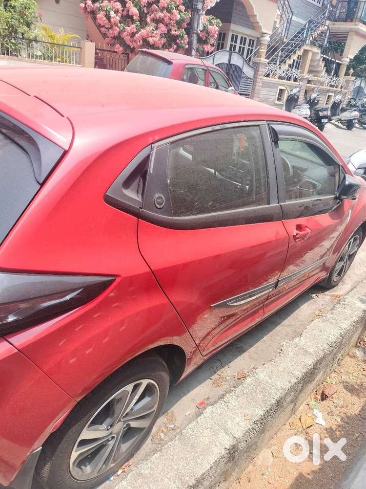 Tata Altroz Petrol 2023