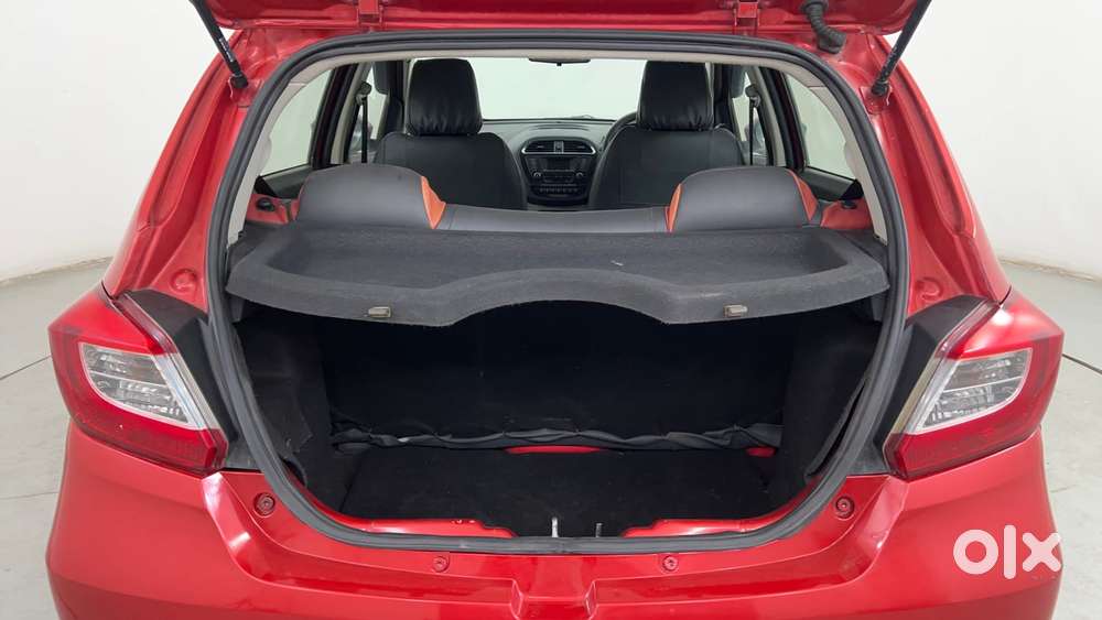 Tata Tiago Xza, 2019, Petrol