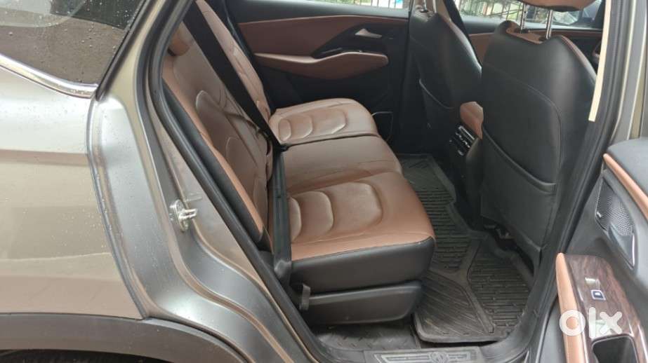 Mg Hector Plus Savvy Pro 1.5 Turbo Petrol Cvt 7 Str, 2024, Petrol