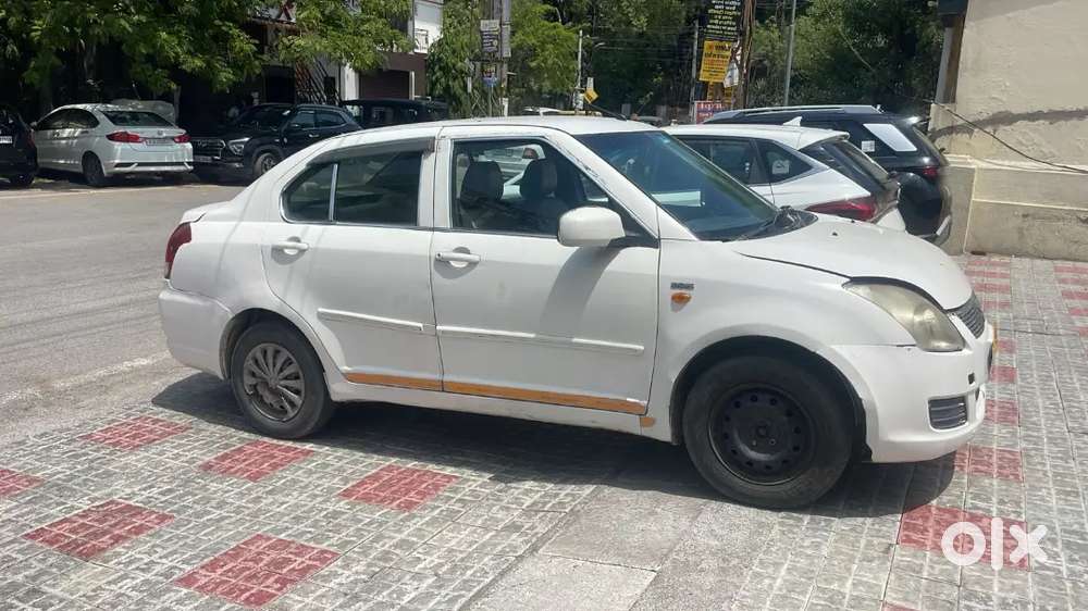 Maruti Suzuki Swift Dzire 2012