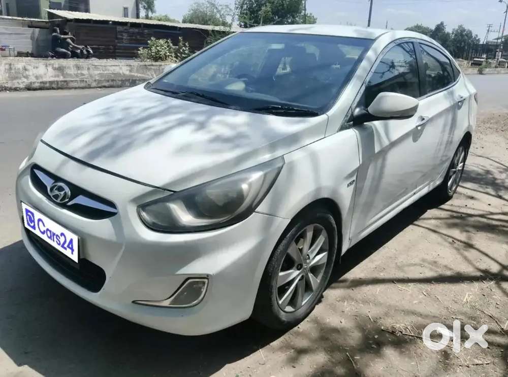 Hyundai Verna Sx O 2012
