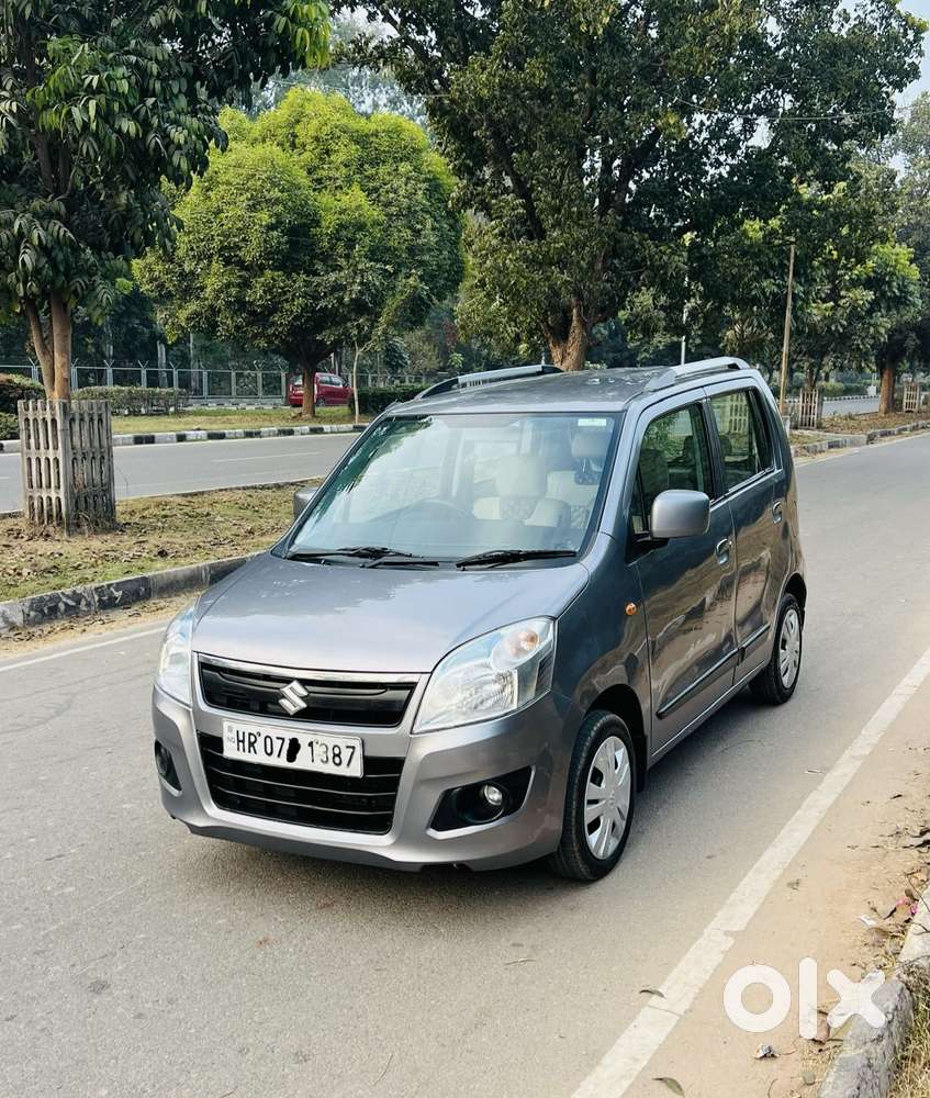 Maruti Suzuki Wagon R Vxi Plus Mt, 2017, Petrol