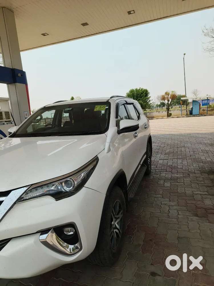 Toyota Fortuner 2019 Diesel 112000 Km Driven