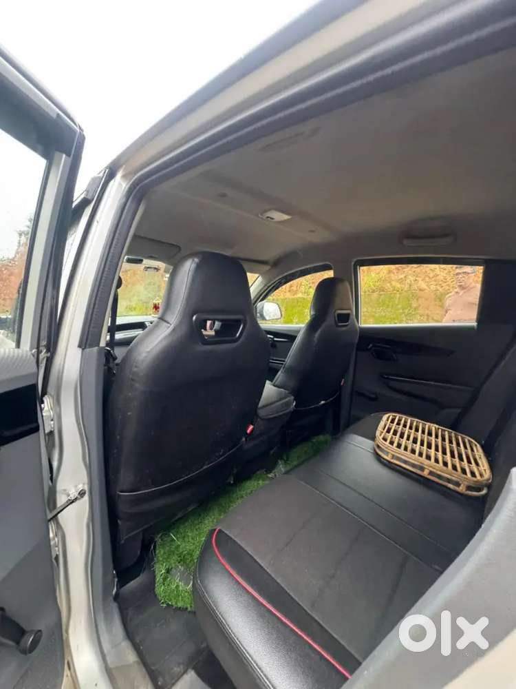 Mahindra Kuv100 Nxt 2018