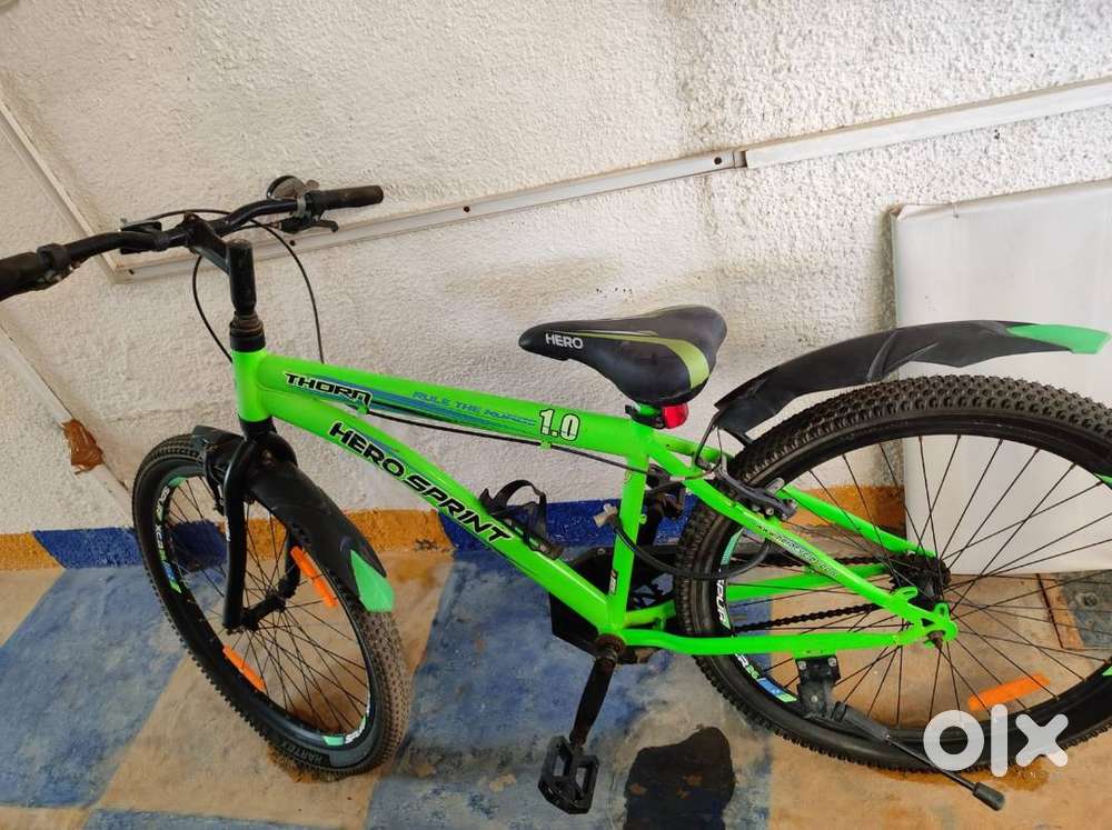 Hero Sprint Thorn Bicycle with Pump – Good Condition