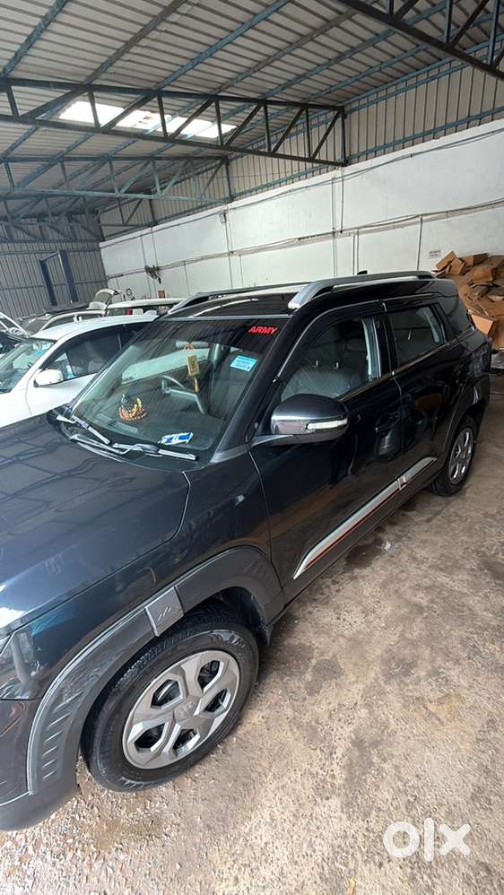 Maruti Suzuki Brezza 2025 Vxi
