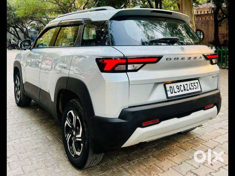 Maruti Suzuki Brezza 1.5 Zxi Plus Smart Hybrid, 2022, Petrol