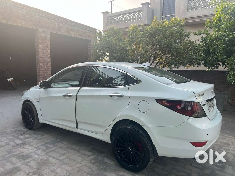 Hyundai Fluidic Verna 2012 Diesel Good Condition