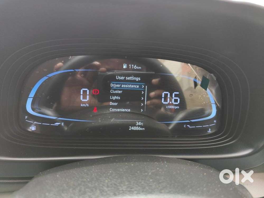 Hyundai Venue 1.2 S (o), 2022, Petrol