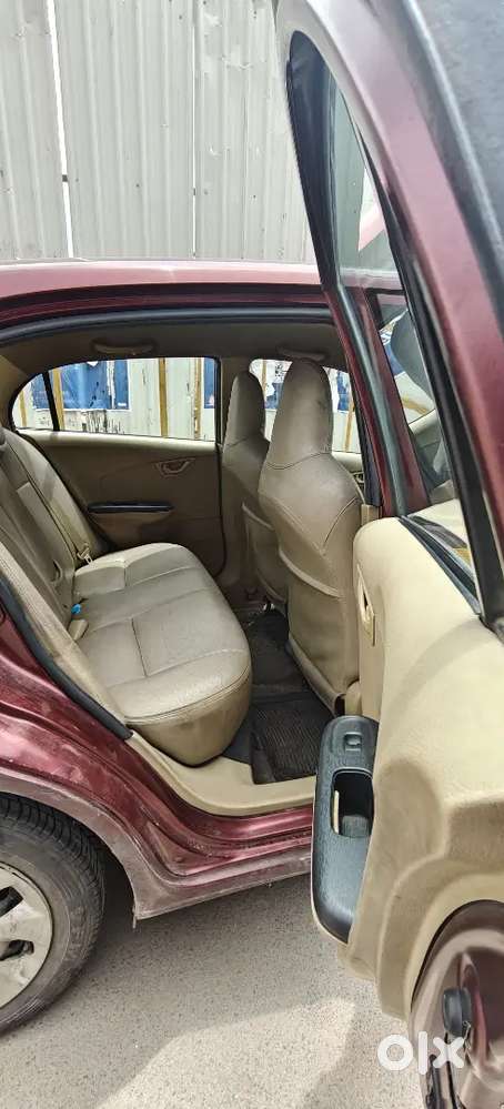 Honda Amaze 2016 Diesel Well Maintained
