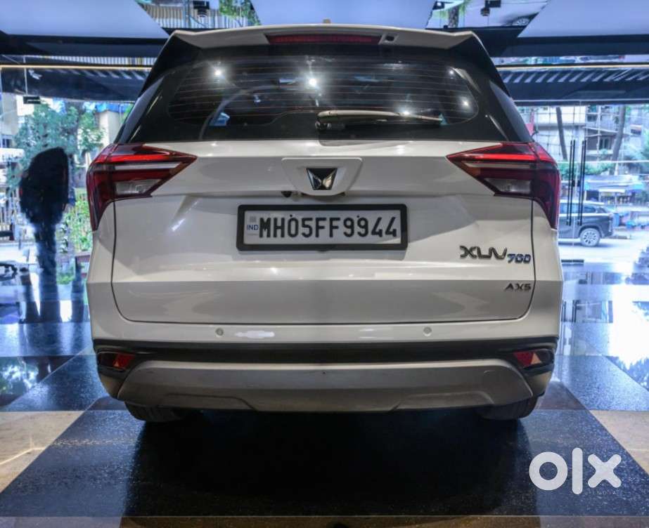 Mahindra Xuv700 2.2 Ax 5 Diesel At Str, 2023, Diesel