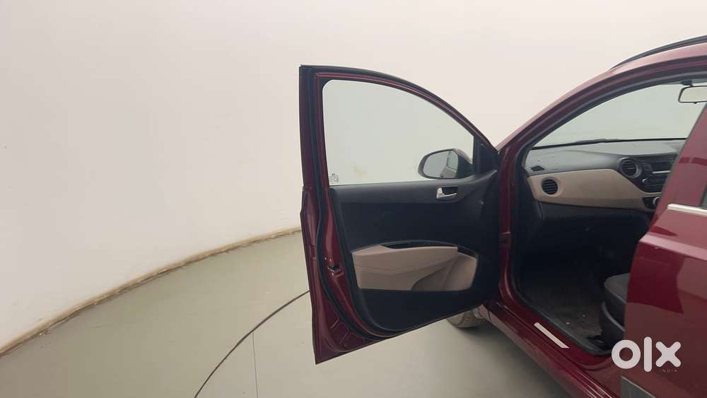 Hyundai Grand I10 1.2 Kappa Sportz, 2016, Petrol
