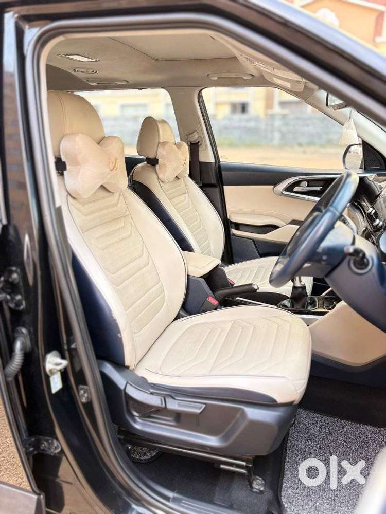 Kia Carens 1.5 Luxury Plus Turbo 6 Str, 2022, Diesel