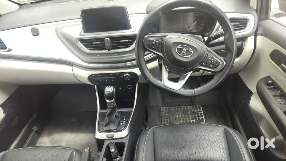 Tata Altroz 1.2 Xz Plus Rtn Dct, 2022, Petrol