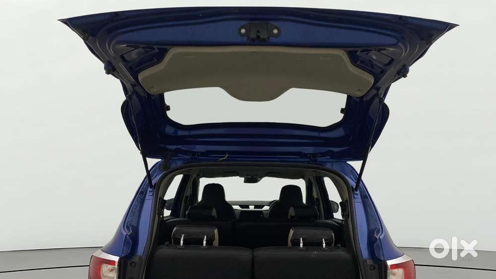 Renault Triber Rxz, 2020, Petrol
