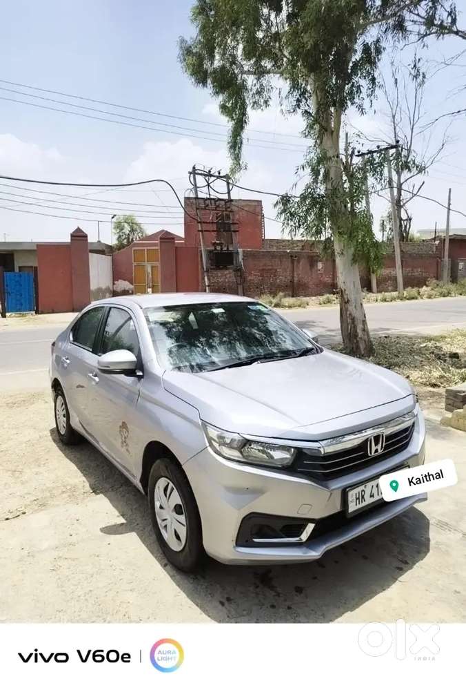 Honda Amaze 2023 Petrol Well Maintained