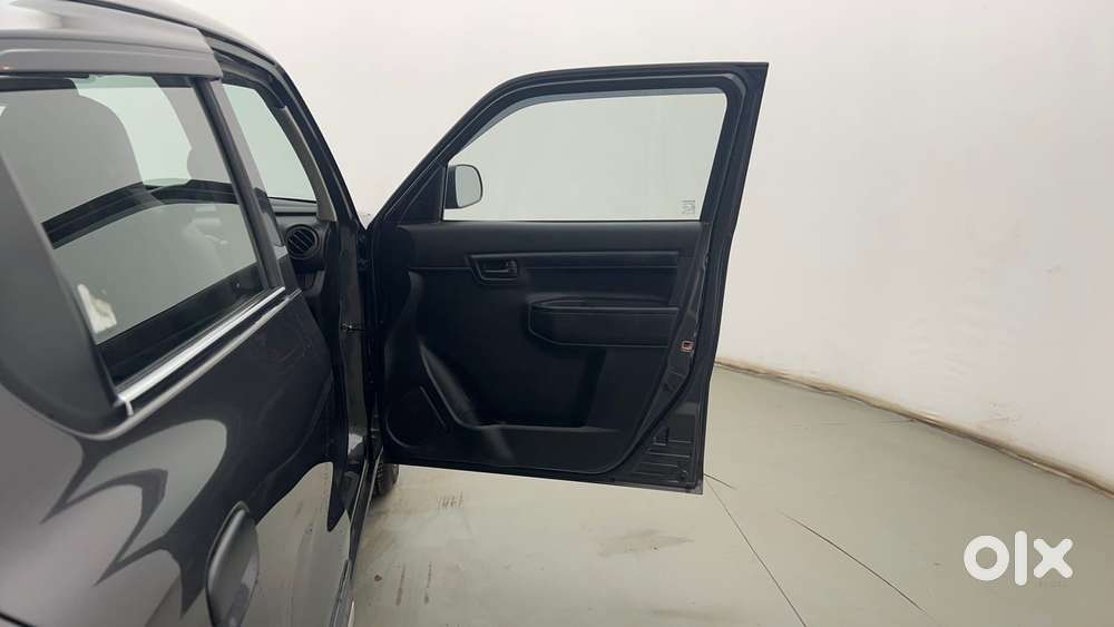 Maruti Suzuki S-presso Vxi O Amt, 2022, Petrol