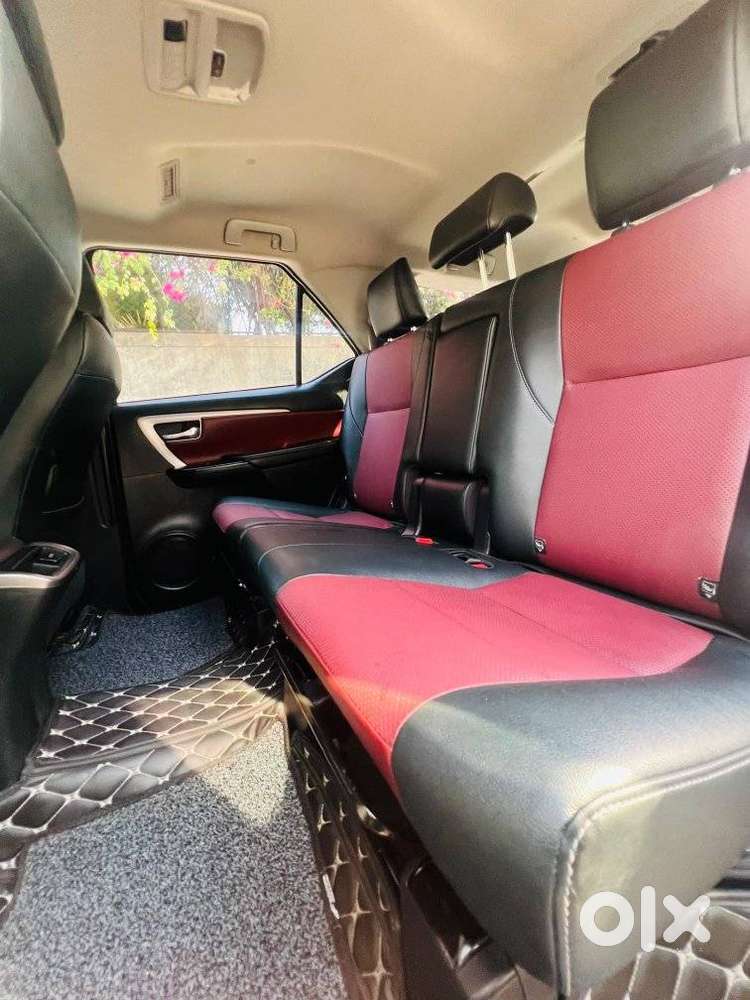 Toyota Fortuner Leader Edition (at), 2025, Diesel