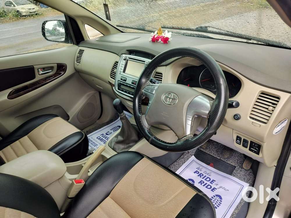 Toyota Innova 2.5 V 7 Str, 2015, Diesel