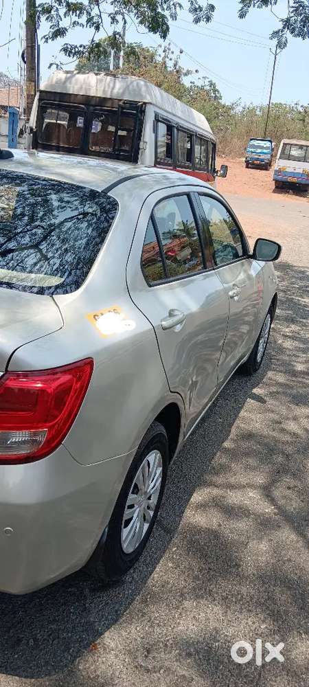 Maruti Suzuki Dzire 2020 Petrol 220000 Km Driven