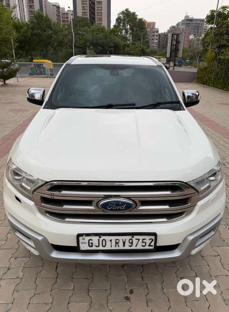 Ford Endeavour 3.2 Titanium At 4x4, 2016, Diesel