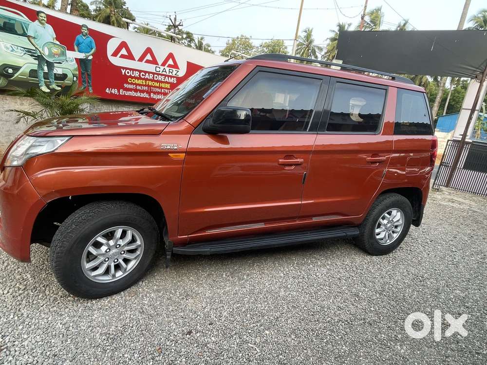 Mahindra Tuv 300 T8 Amt, 2016, Cng & Hybrids