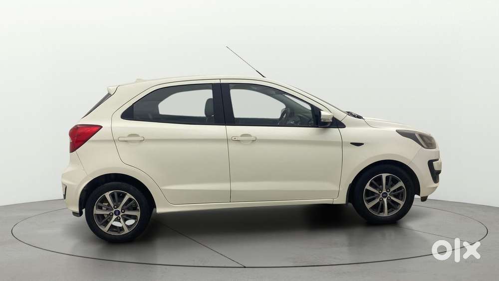 Ford Figo 2012-2015 Petrol Titanium, 2020, Petrol