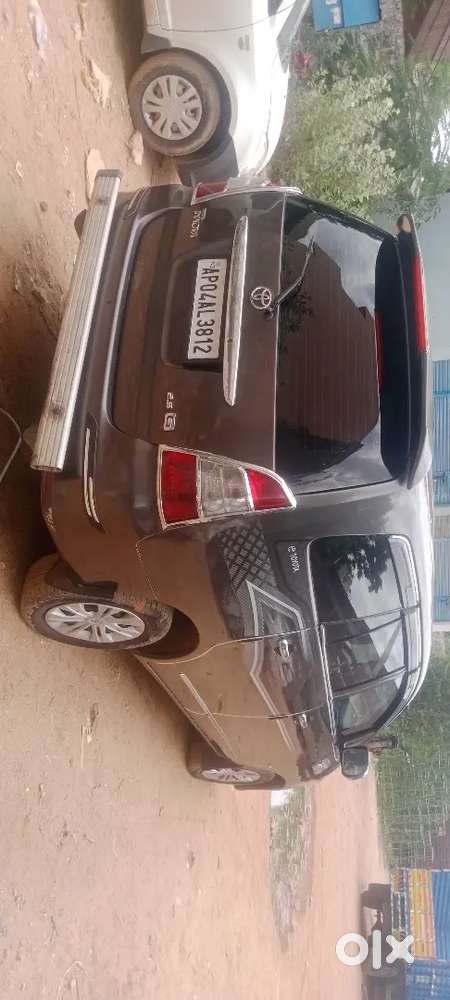 Toyota Innova 2.5 Ev 2010 Diesel Car