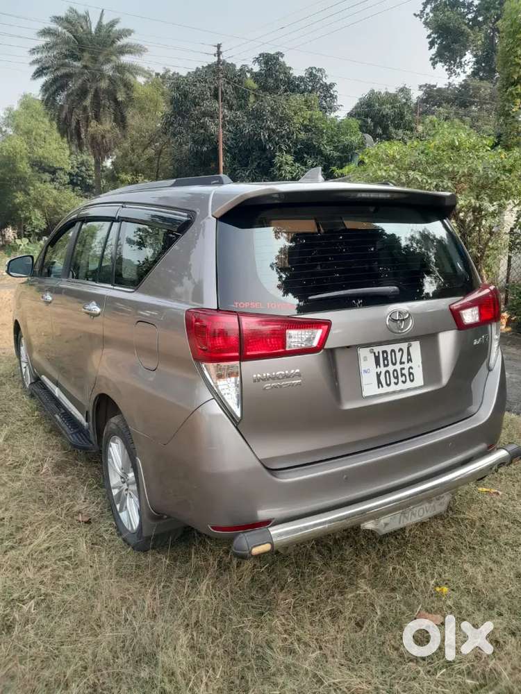Toyota Innova Crysta 2.4 2016 Diesel Manual