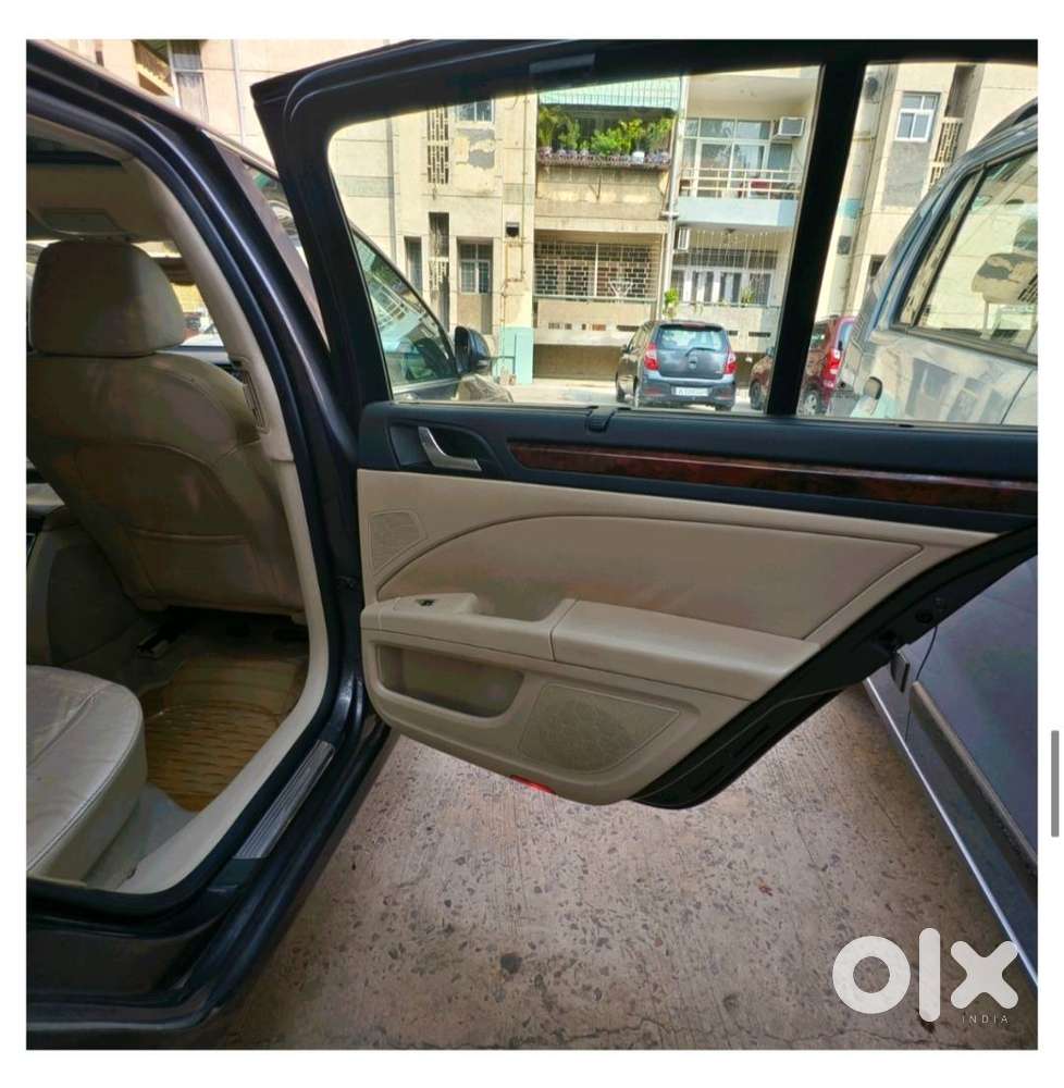 Skoda Superb Sunroof Elegance 1.8 Tsi