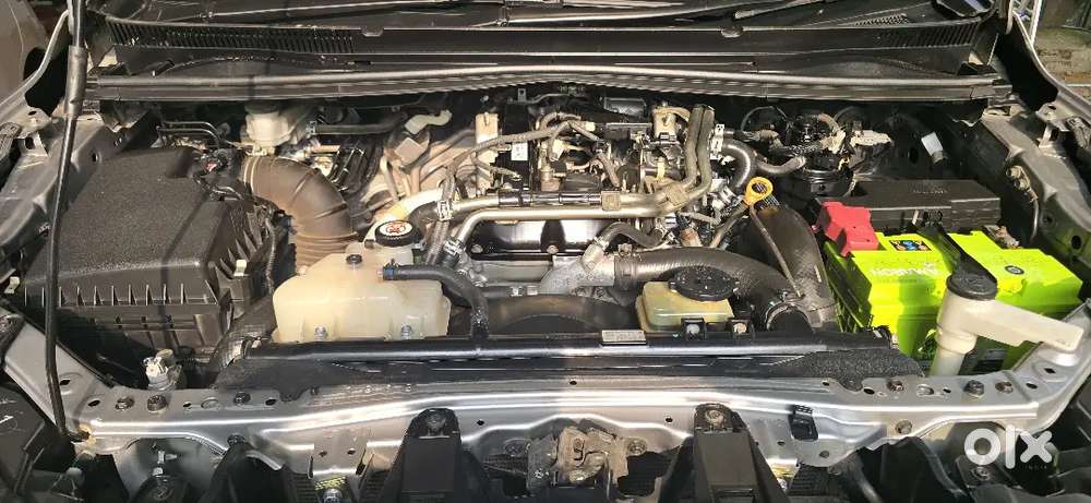 Toyota Innova Crysta 2.4 Plus 2019