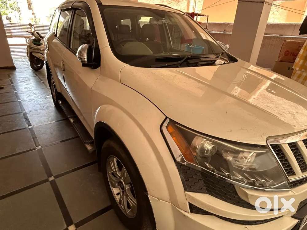 Mahindra Xuv500 W8 Top Model Diesel Manual  Single Family Maintained