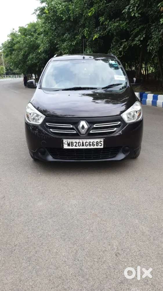 Immediate Sell Renault Lodgy 2016 Diesel 65000 Km Driven