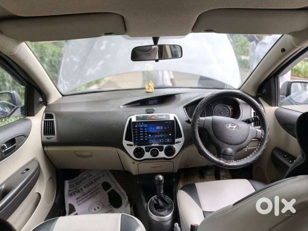 Hyundai I20 Sportz Petrol, 2012, Petrol