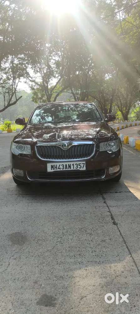 Skoda Superb 2013 Diesel 63000 Km Driven