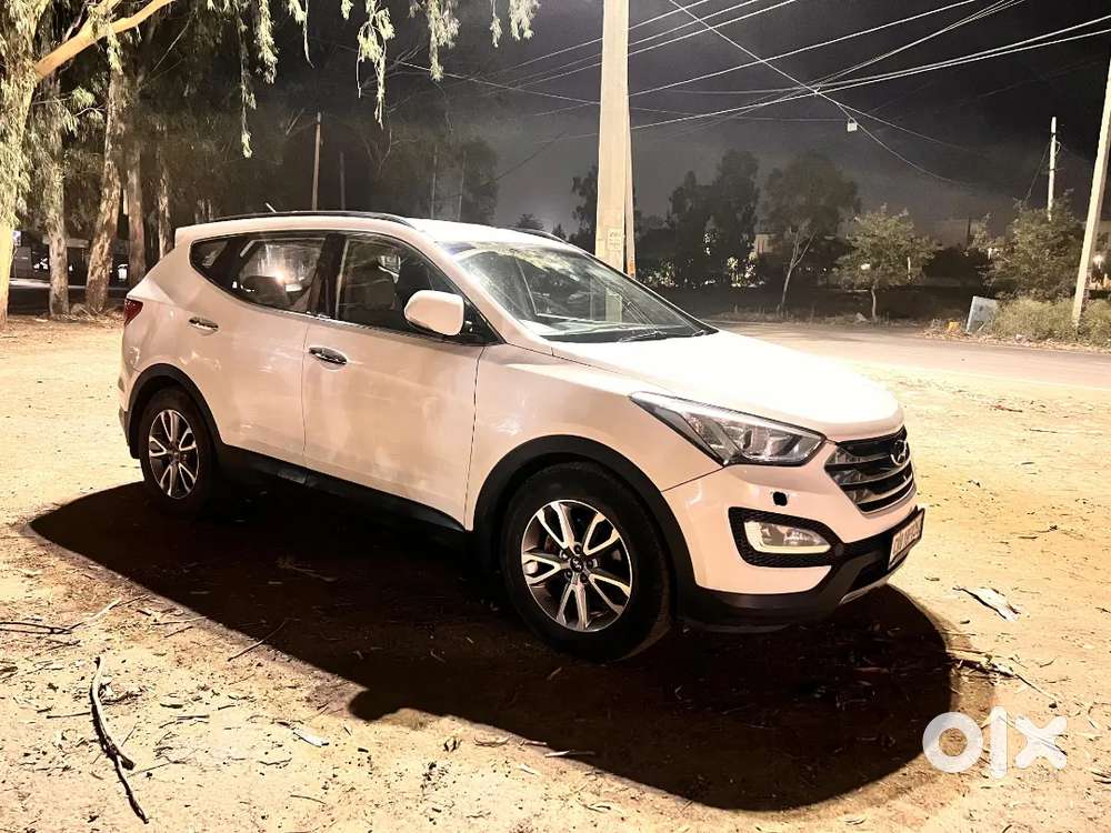 Hyundai Santa Fe 2016 Diesel Well Maintained