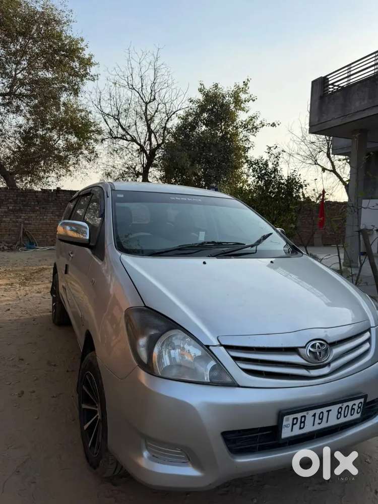 Toyota Innova 2006 Diesel Well Maintained