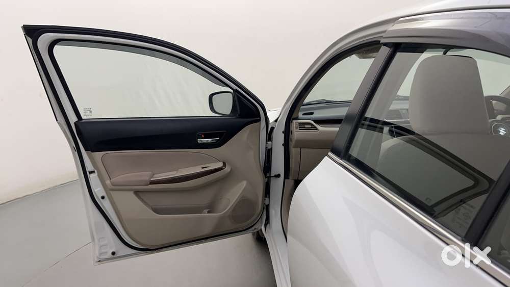 Maruti Suzuki Dzire 1.2 Zxi Plus Amt, 2017, Petrol