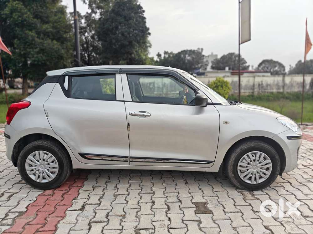 Maruti Suzuki Swift Lxi, 2018, Petrol