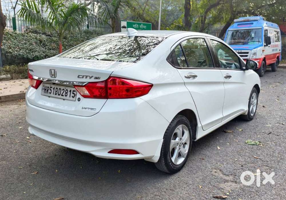 Honda City 2011-2013 V Mt Exclusive, 2015, Petrol
