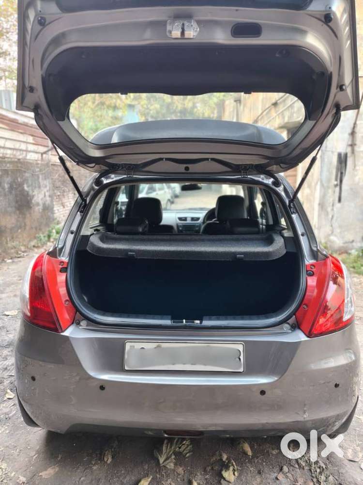 Maruti Suzuki Swift 1.2 Vxi (o), 2015, Petrol
