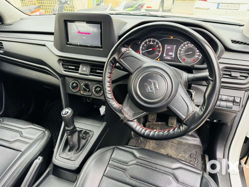 Maruti Suzuki Brezza 1.5 Lxi Smart Hybrid, 2024, Petrol