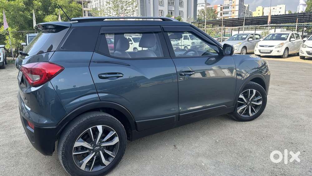 Mahindra Tuv 300 T10 Opt, 2019, Diesel