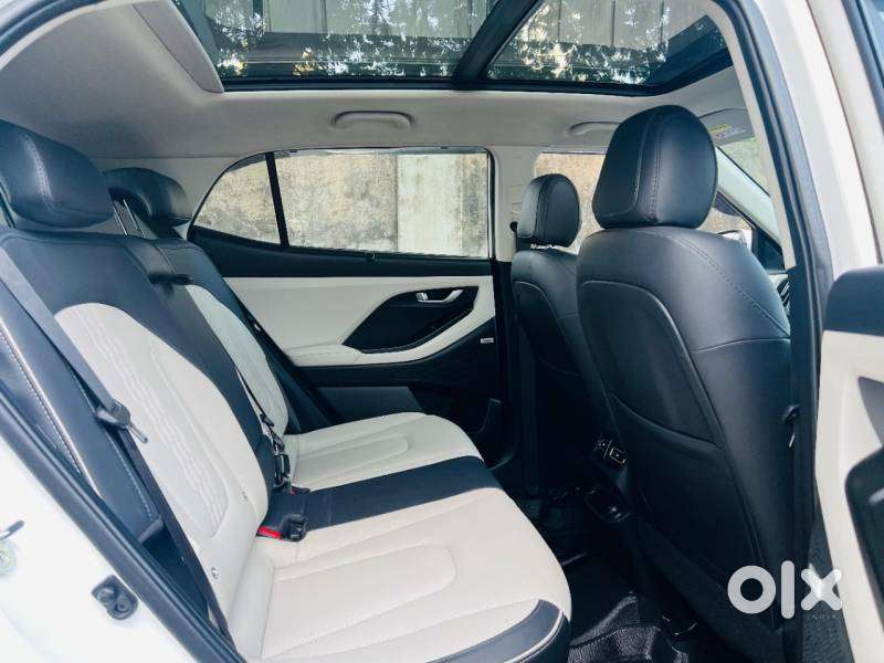 Hyundai Creta 1.5 Sx (o) Ivt Petrol, 2023, Petrol