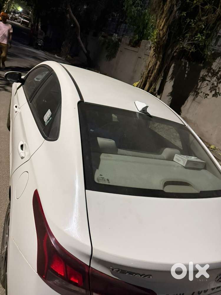 Hyundai Verna Petrol 2023
