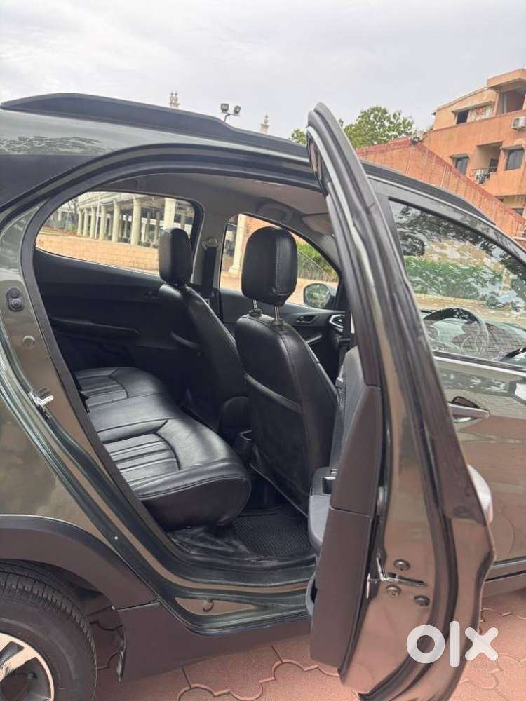 Tata Tiago Nrg 1.2 Xt Mt, 2022, Petrol
