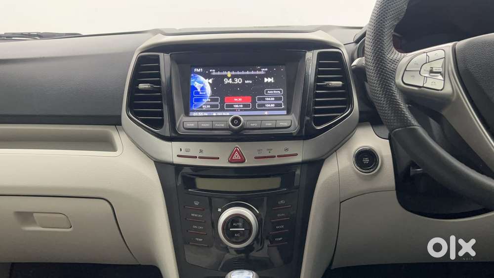 Mahindra Xuv300 1.2 W8 (o) Amt Petrol, 2024, Petrol