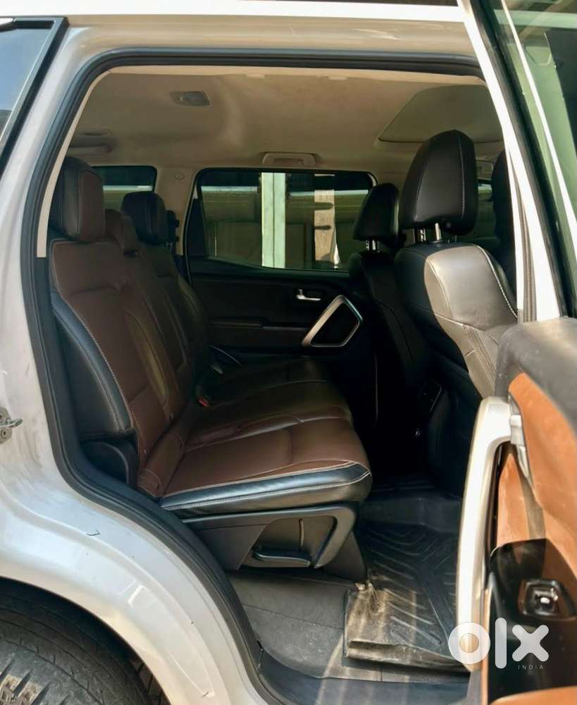 Mahindra Scorpio-n 2.2 Z8 L Diesel At 7 Str, 2022, Diesel